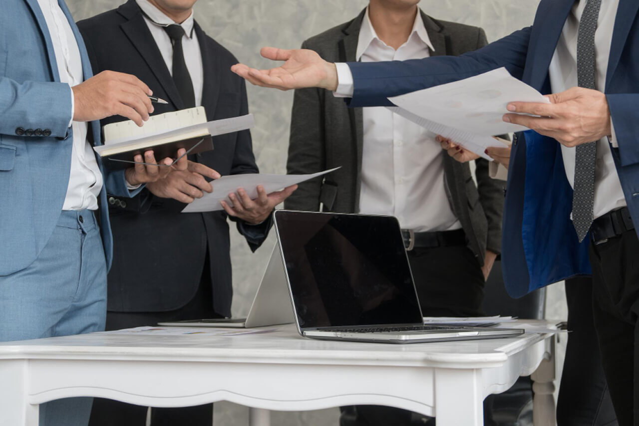 Комиссия по трудовым спорам Комиссия по трудовым спорам